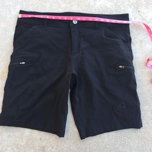 Gerry athletic cargo shorts